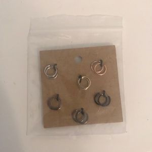 Mini hoop earrings